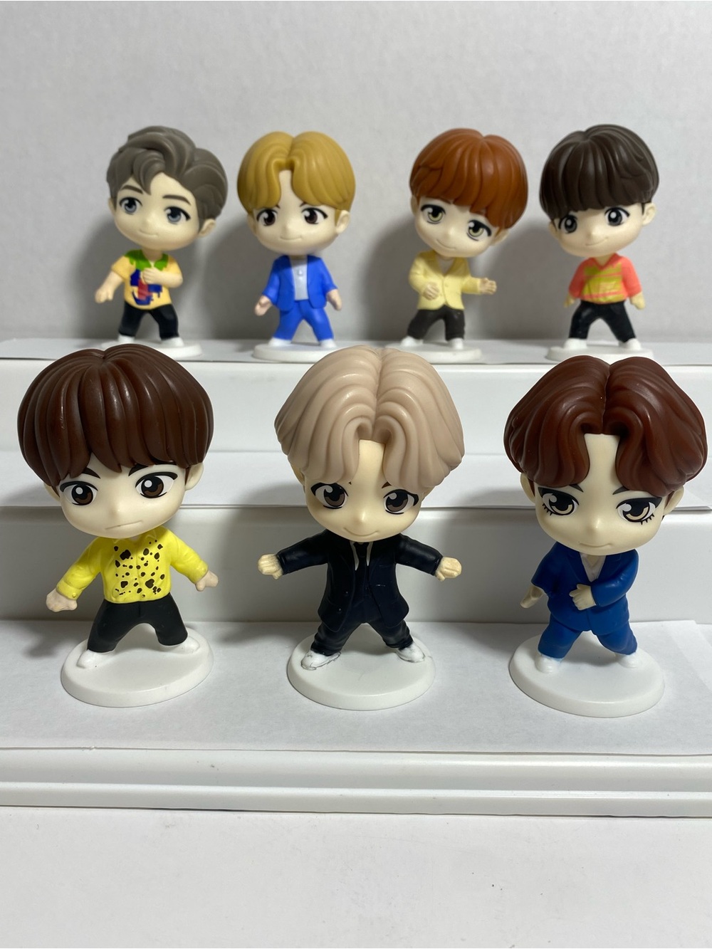 BTS TINY TAN 7 FIGURES FROM MCDONALD’S HAPPY MEAL 2005